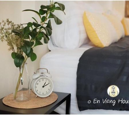 Envieng House Apartman Csiangmaj Kültér fotó