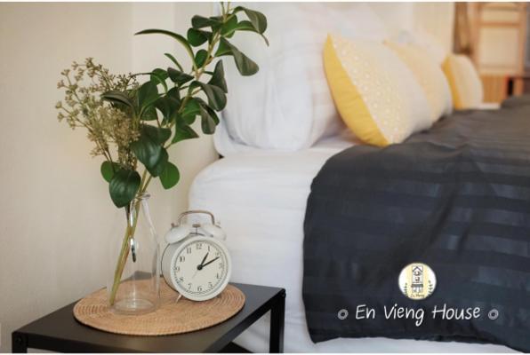Envieng House Apartman Csiangmaj Kültér fotó