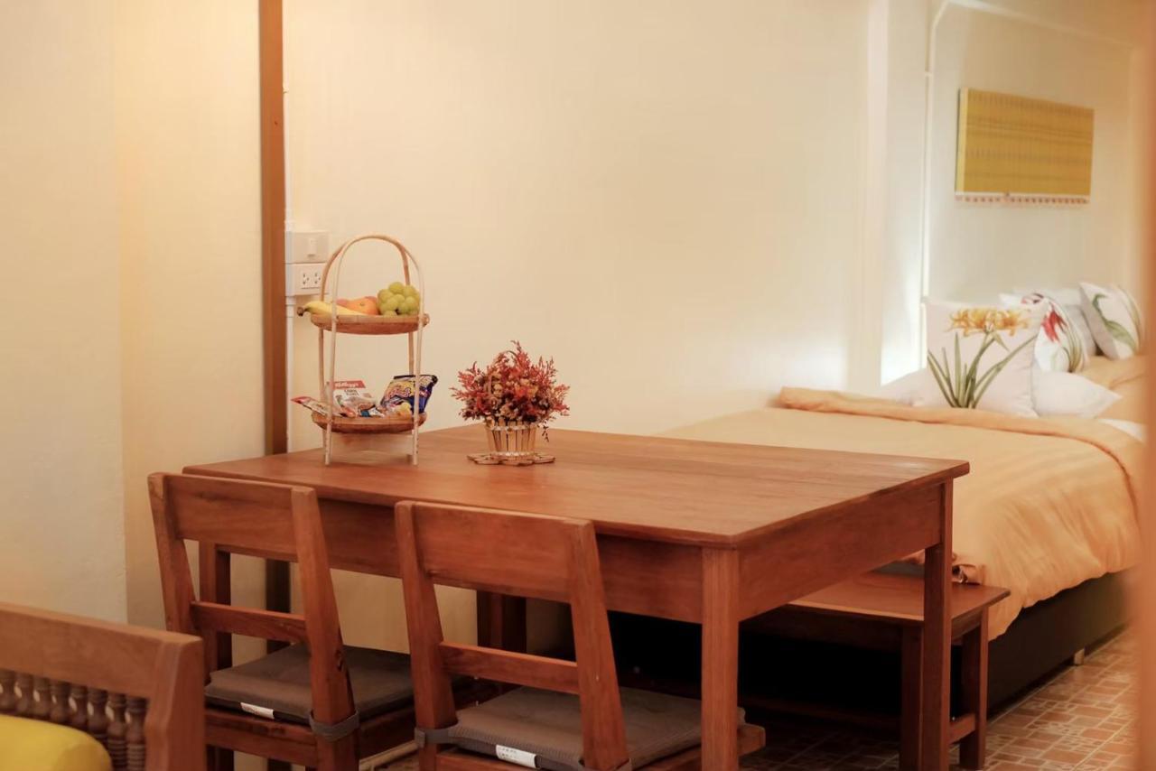 Envieng House Apartman Csiangmaj Kültér fotó